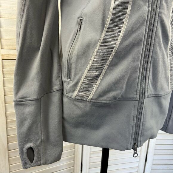 Lululemon In Stride Jacket Wee Are From Space 8 - Picture 6 of 15